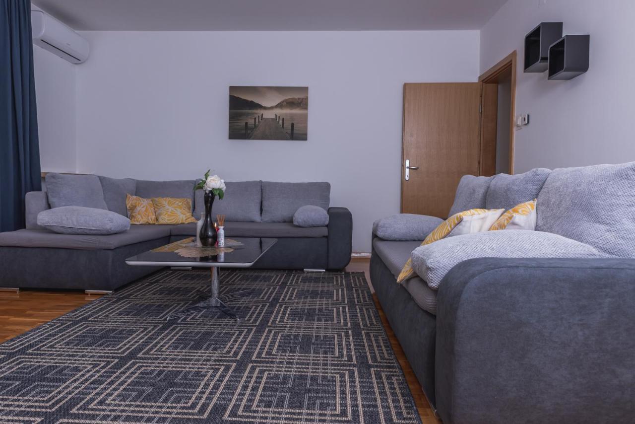 Apartment Check In Zagreb Maksimir-Free Parking エクステリア 写真