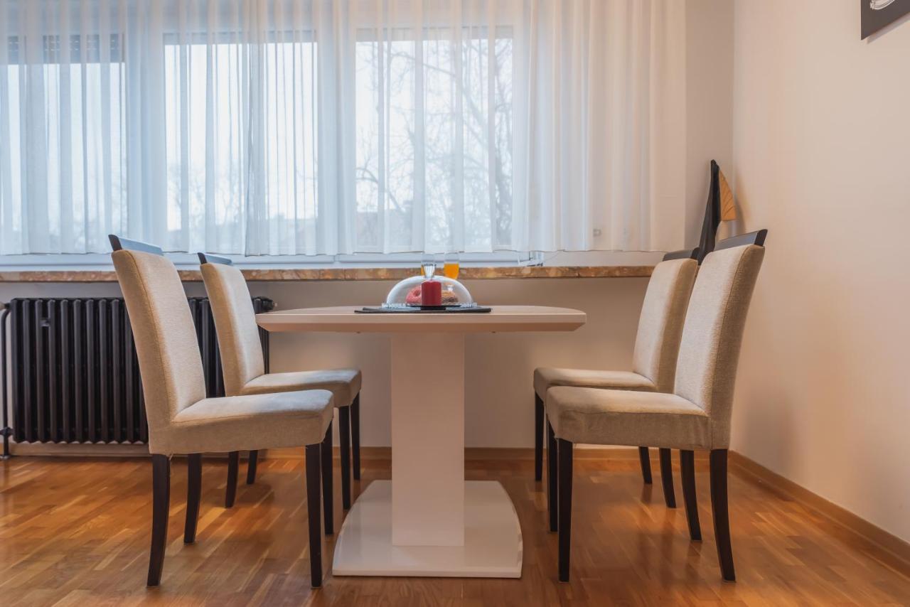 Apartment Check In Zagreb Maksimir-Free Parking エクステリア 写真