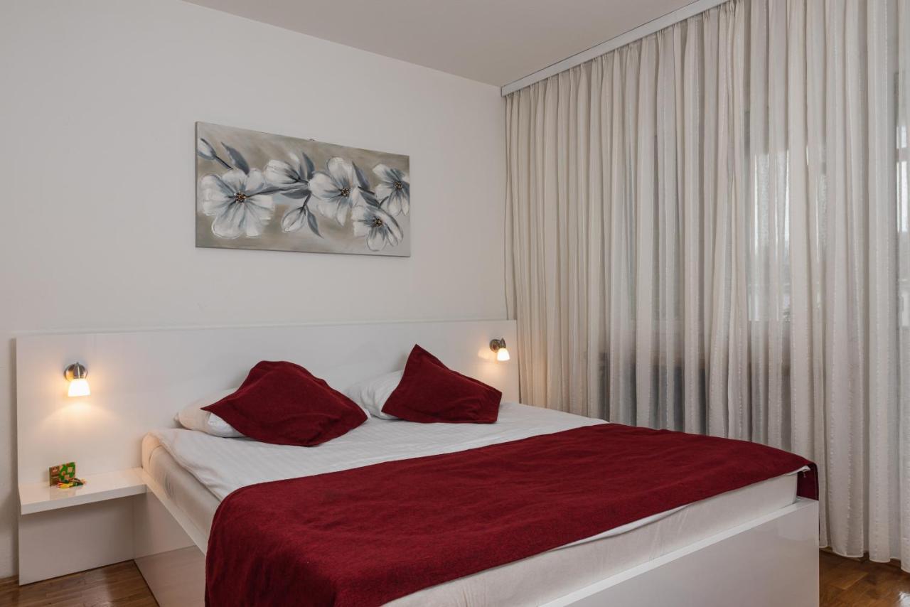 Apartment Check In Zagreb Maksimir-Free Parking エクステリア 写真
