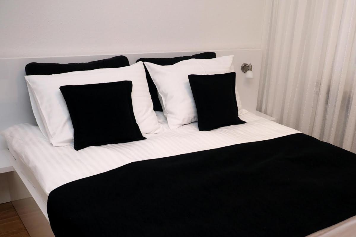Apartment Check In Zagreb Maksimir-Free Parking エクステリア 写真